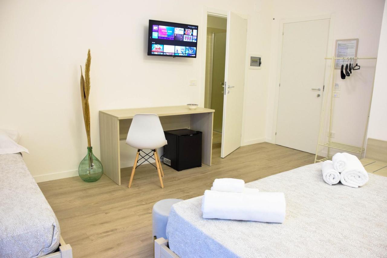 Accomodati B&B Marina di Gioiosa Ionica Exterior foto