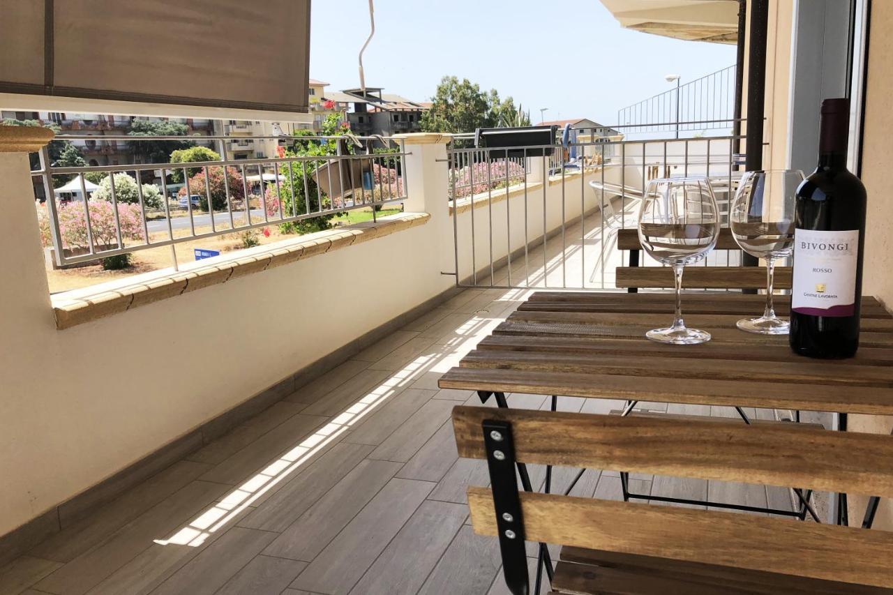 Accomodati B&B Marina di Gioiosa Ionica Exterior foto